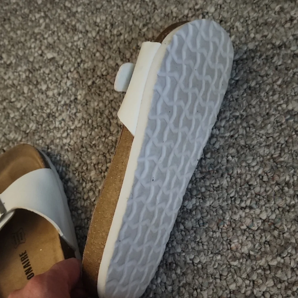 White Sandals with Soft Footbed and Buckle Detail - Picture 2 of 3